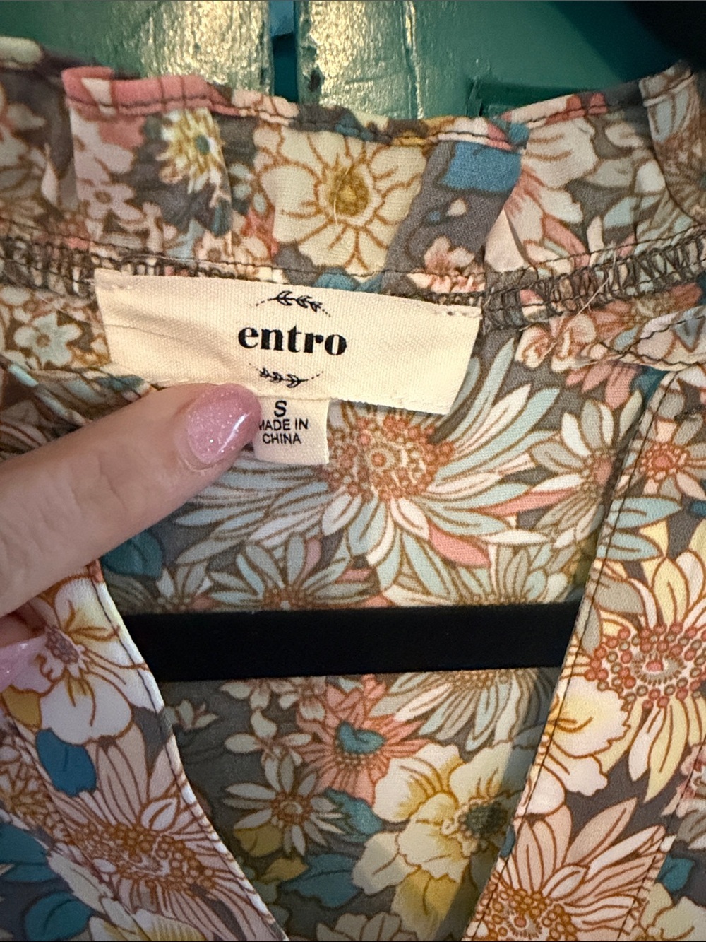 Metro Floral Tiered Long-Sleeve Babydoll Dress - Peach Multi EUC - Picture 3 of 8